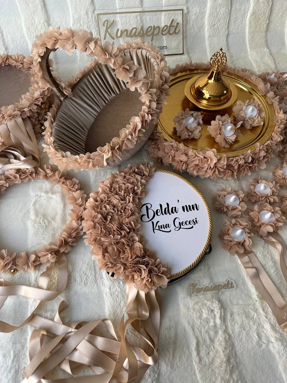 Full Paket - Süslü Kahverengi Kına Tepsisi ve Nedime Aksesuar Seti - hennaset