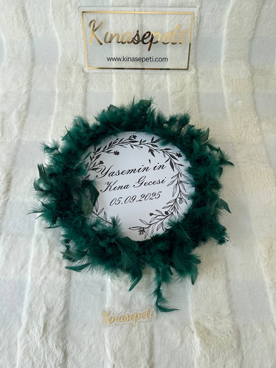Personalized Feathered Bride's Fan with Plexiglass Name (Photoshoot & Henna Accessory) - tamborine